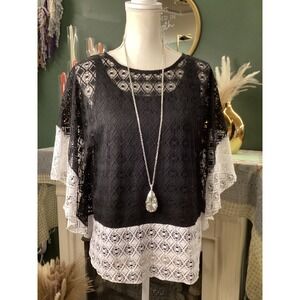 Ruby Rd Petite Black White Lace Poncho Top Crochet Flutter Sleeve PM